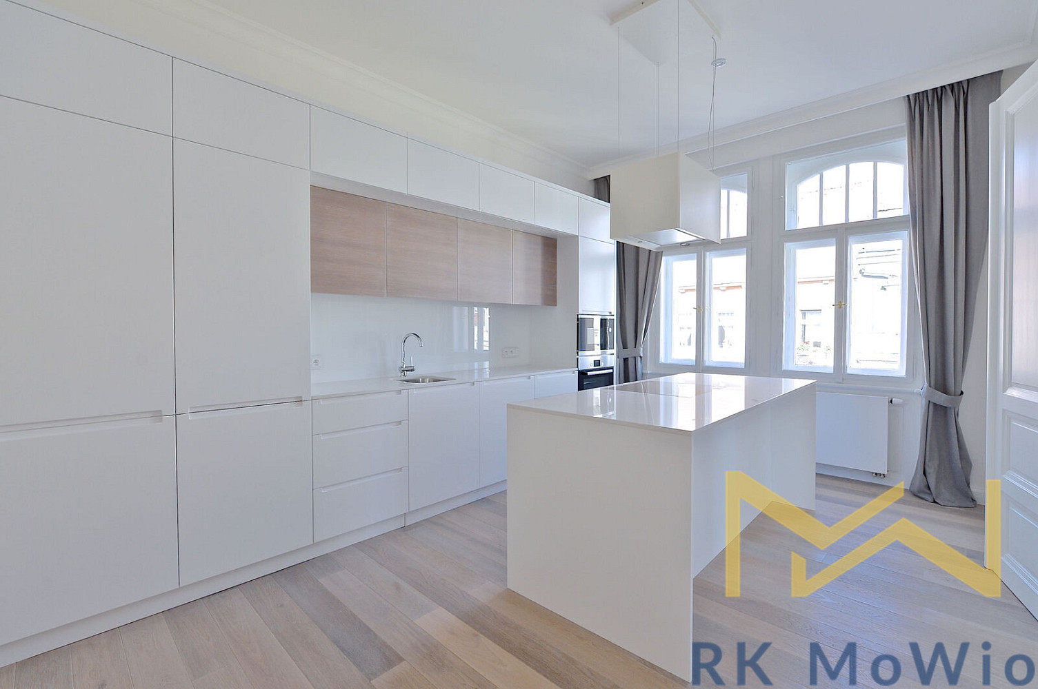 Pronájem bytu 3+1 137 m²