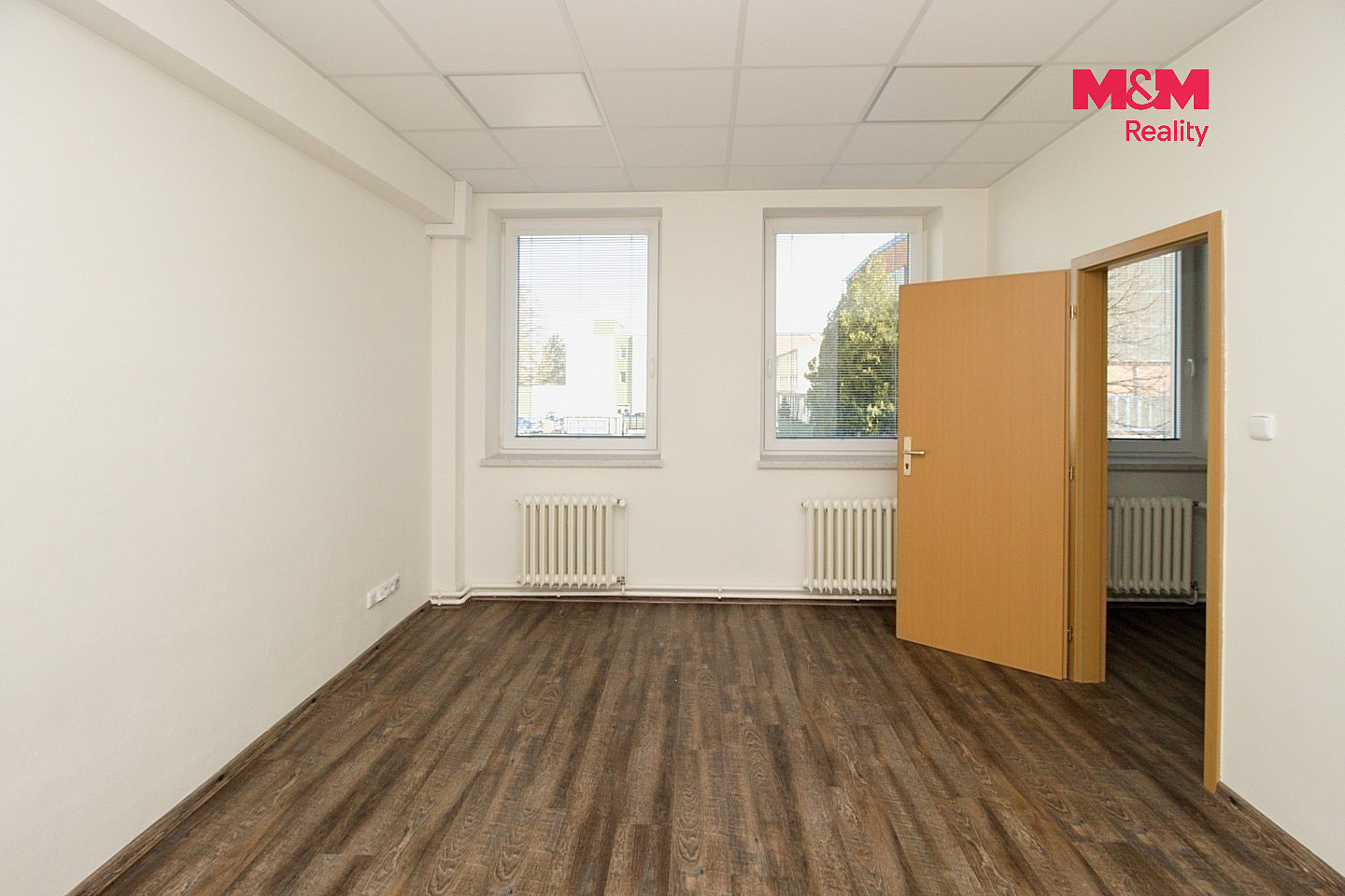 Pronájem kanceláře 30 m² – fotografie 4