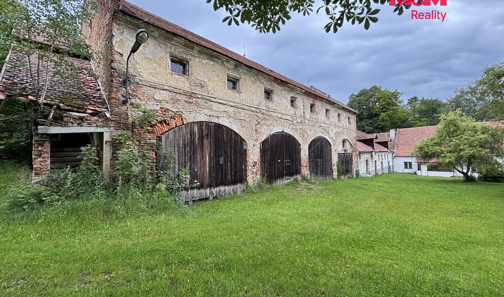 Prodej zemědělského objektu 600 m², Pelhřimov – náhled fotky 7