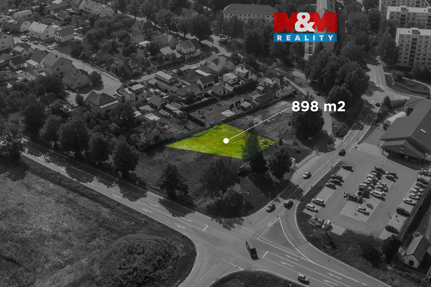 Prodej stavebního pozemku 898 m²