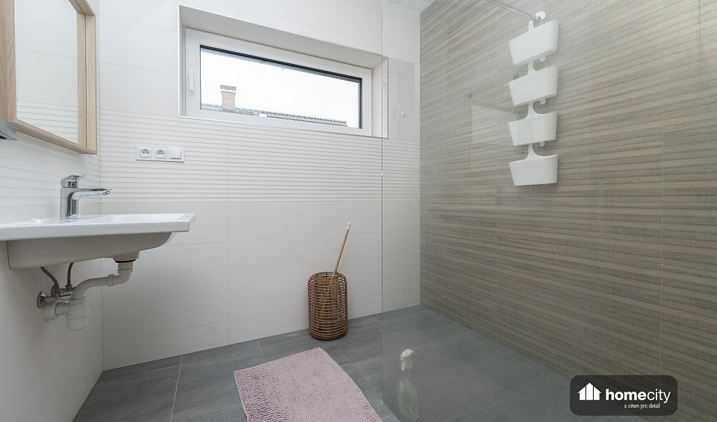 Pronájem domu 139 m² s pozemkem 594 m², Hlinsko – náhled fotky 15