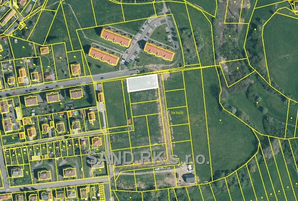 Prodej stavebního pozemku 864 m² – fotografie 3