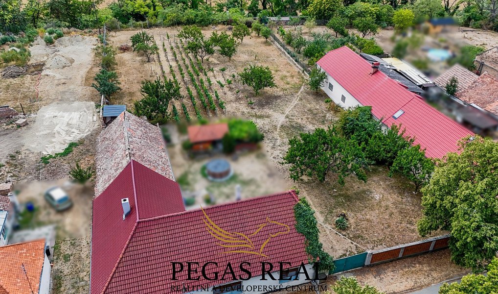 Prodej stavebního pozemku 1 314 m², Hrádek – náhled fotky 3