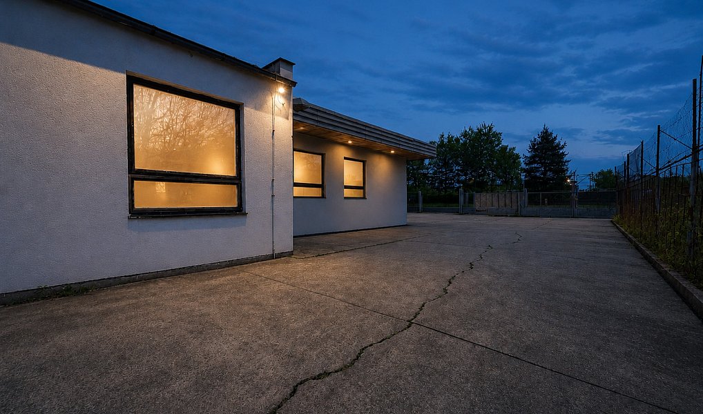 Prodej výrobních prostor 600 m², Pardubice – náhled fotky 34