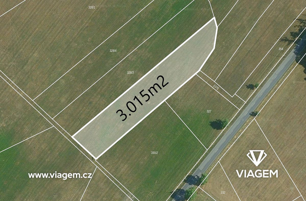 Prodej stavebního pozemku 3 015 m²