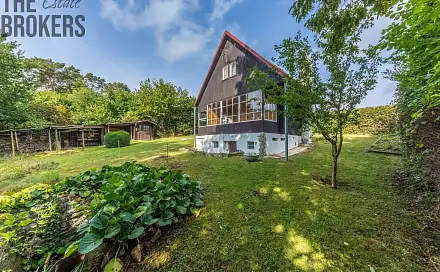 Prodej chaty/chalupy 40 m² s pozemkem 800 m², Chyňava, okres Beroun