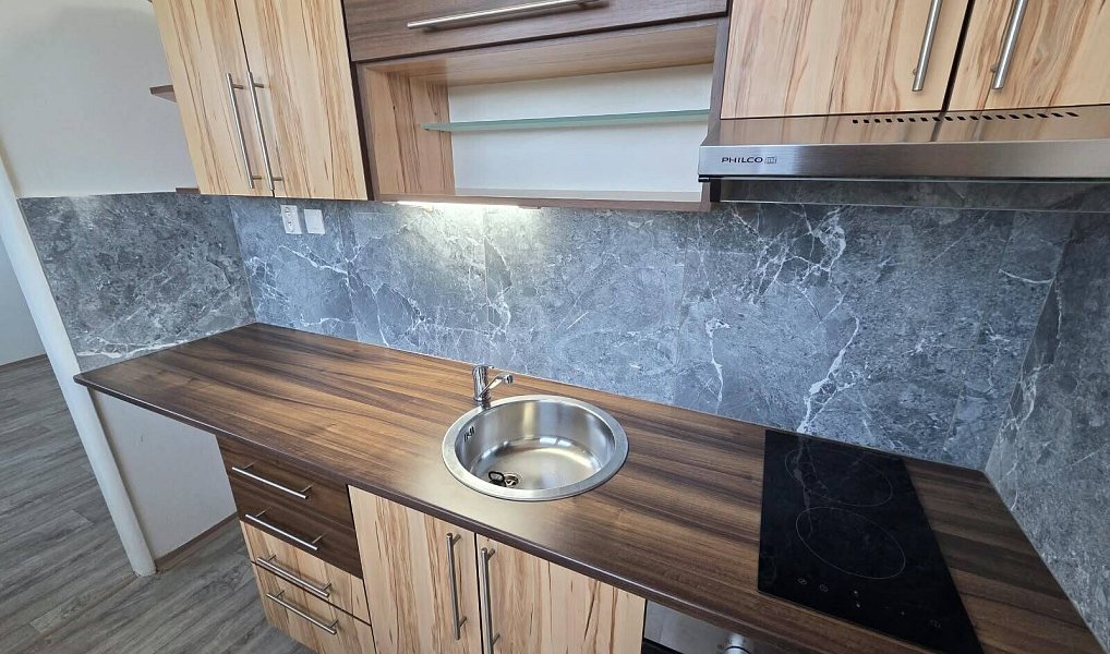 Pronájem bytu 1+1 26 m², Most – náhled fotky 3