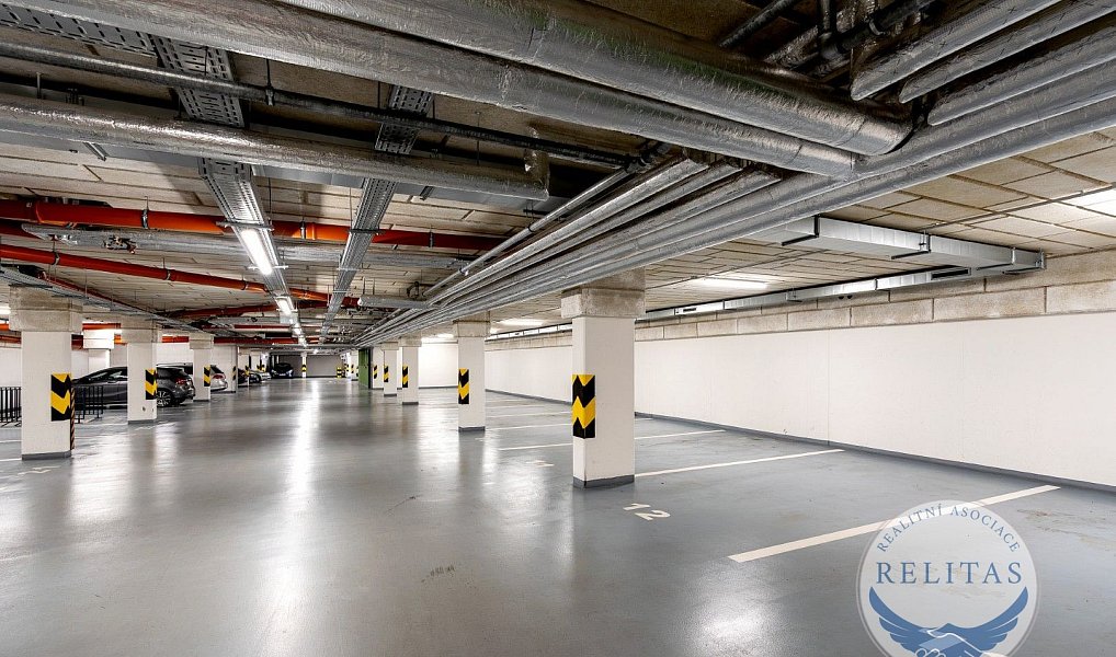 Prodej bytu 4+kk 145 m², Kladno – náhled fotky 18