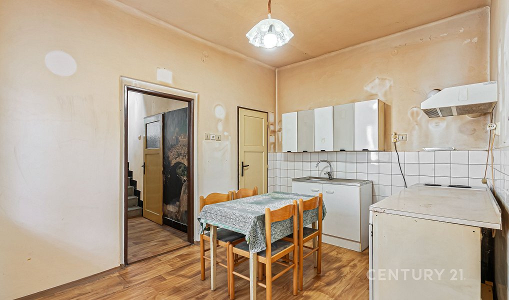Prodej domu 114 m² s pozemkem 275 m², Nučice – náhled fotky 6