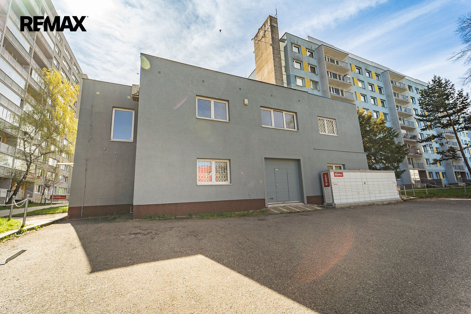 Pronájem obchodních prostor 661 m² – fotografie 2