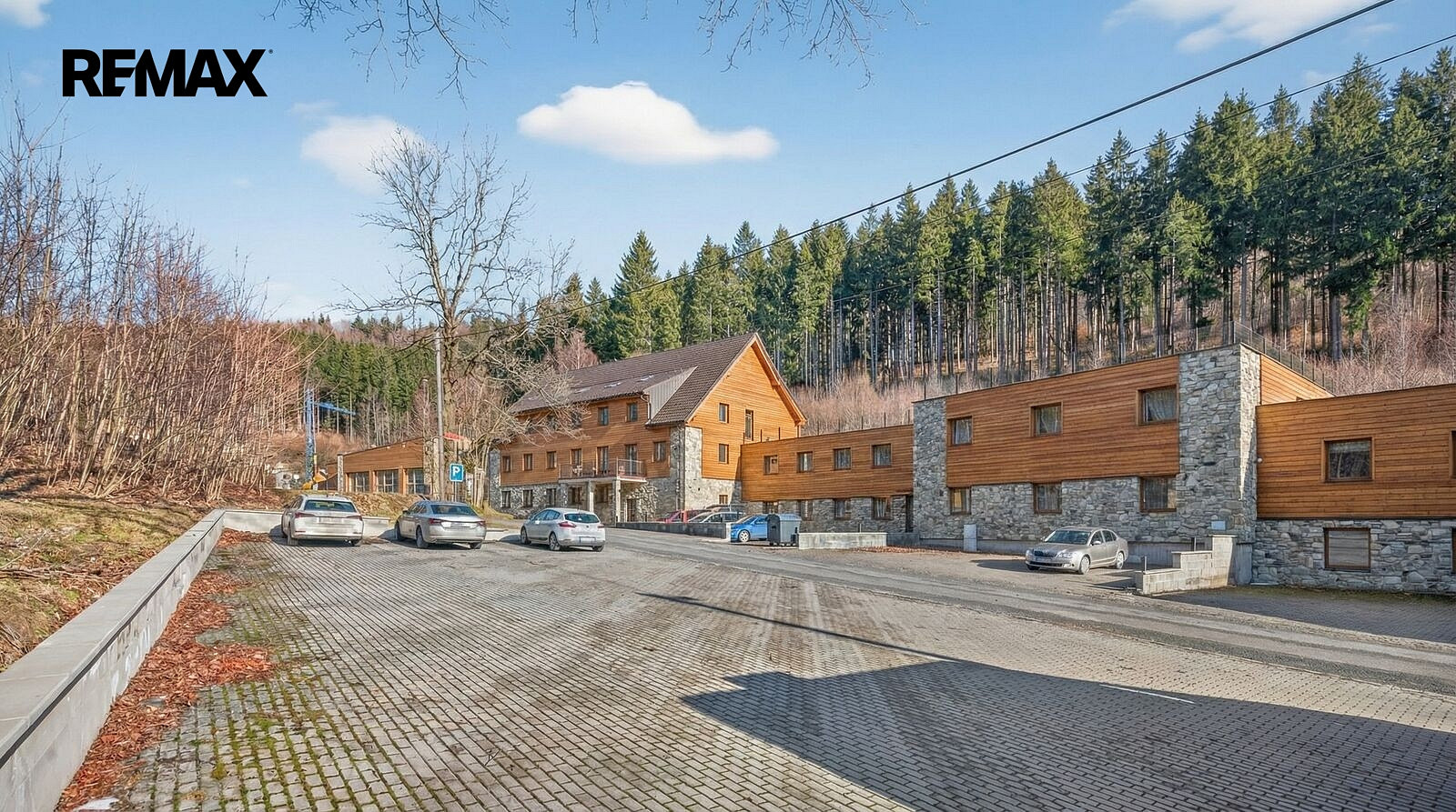 Prodej ubytovacího objektu 1 978 m²