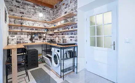 Pronájem bytu 1+kk 28 m²