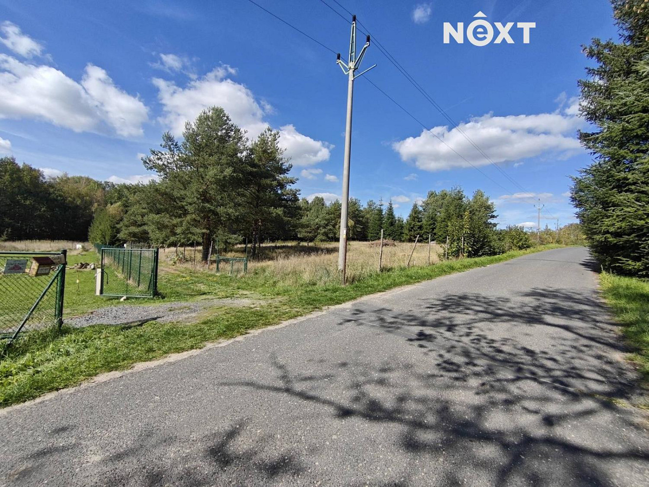 Prodej stavebního pozemku 2 076 m²