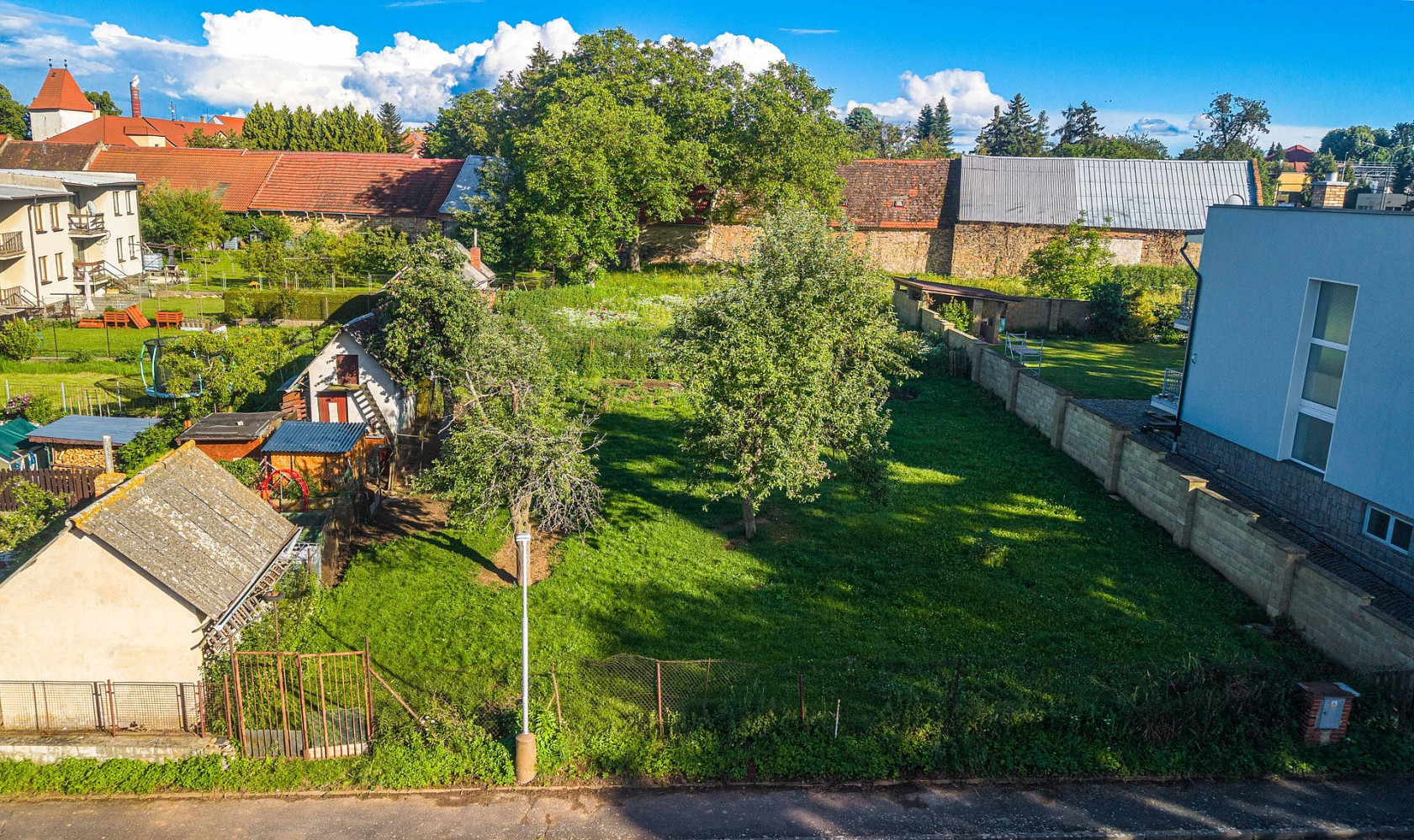 Prodej stavebního pozemku 558 m² – fotografie 4