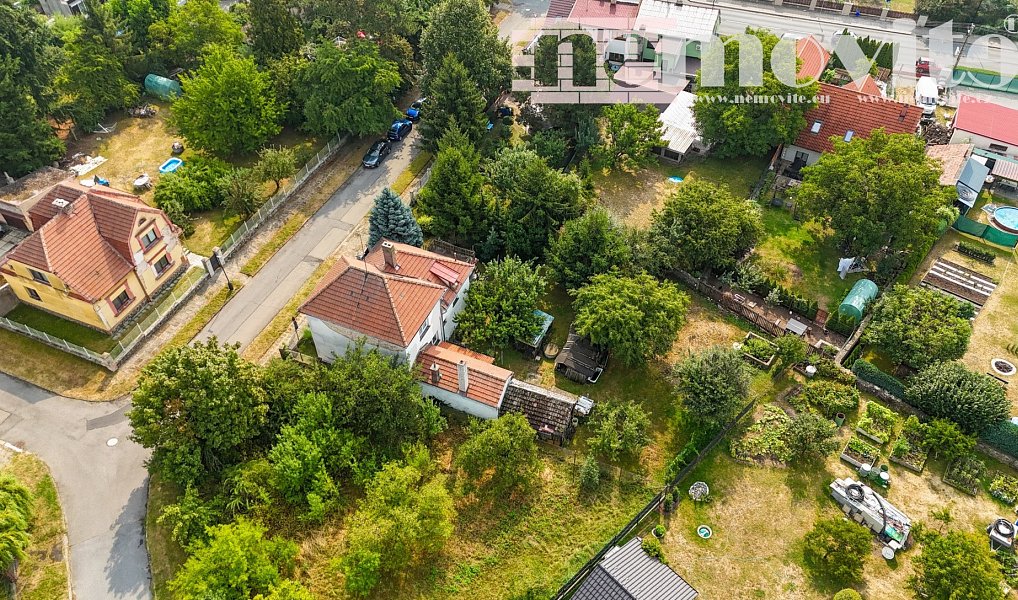 Prodej domu 153 m² s pozemkem 961 m², Týnec nad Labem – náhled fotky 27