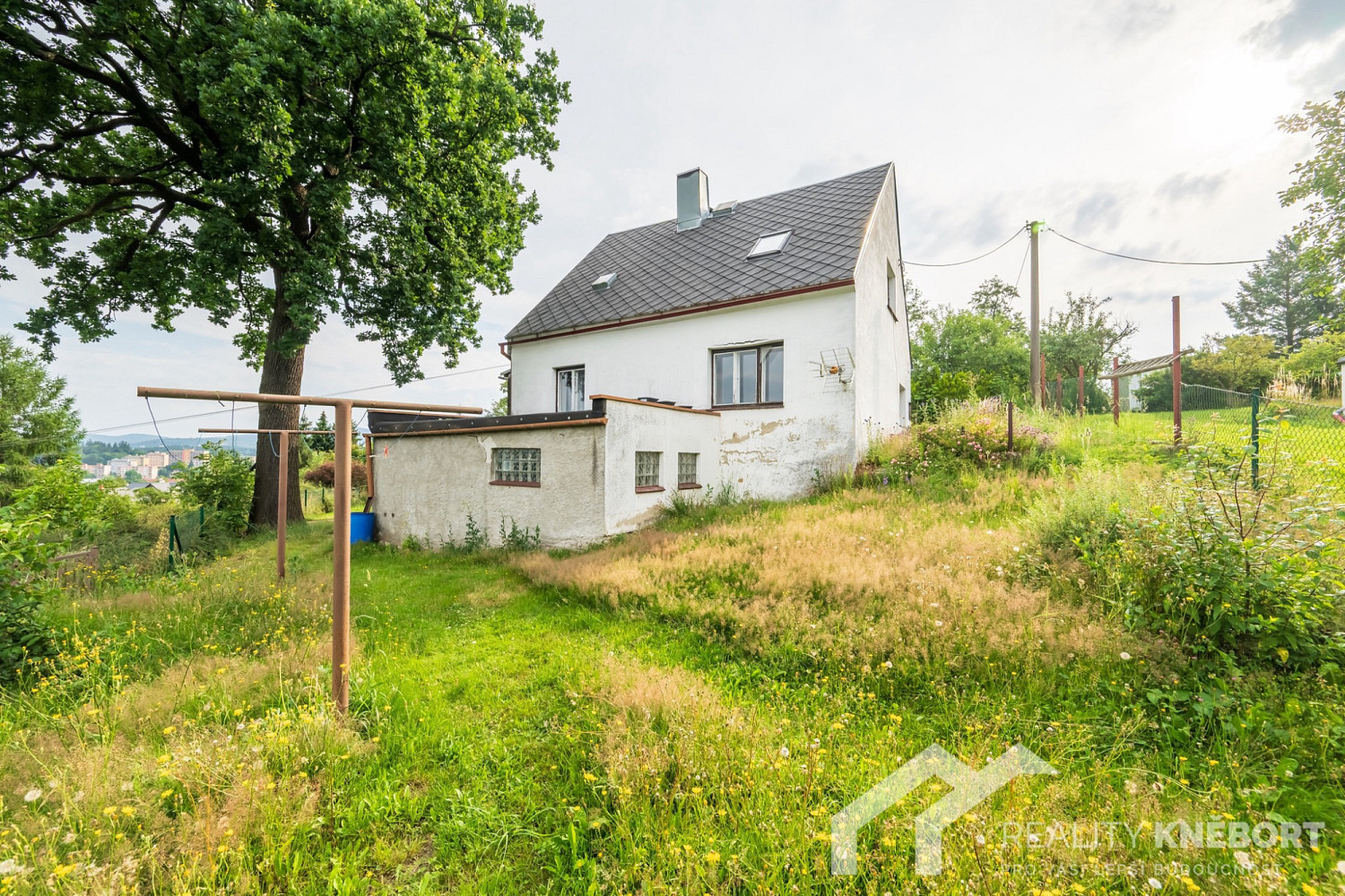Prodej domu 118 m² s pozemkem 924 m² — photo 2