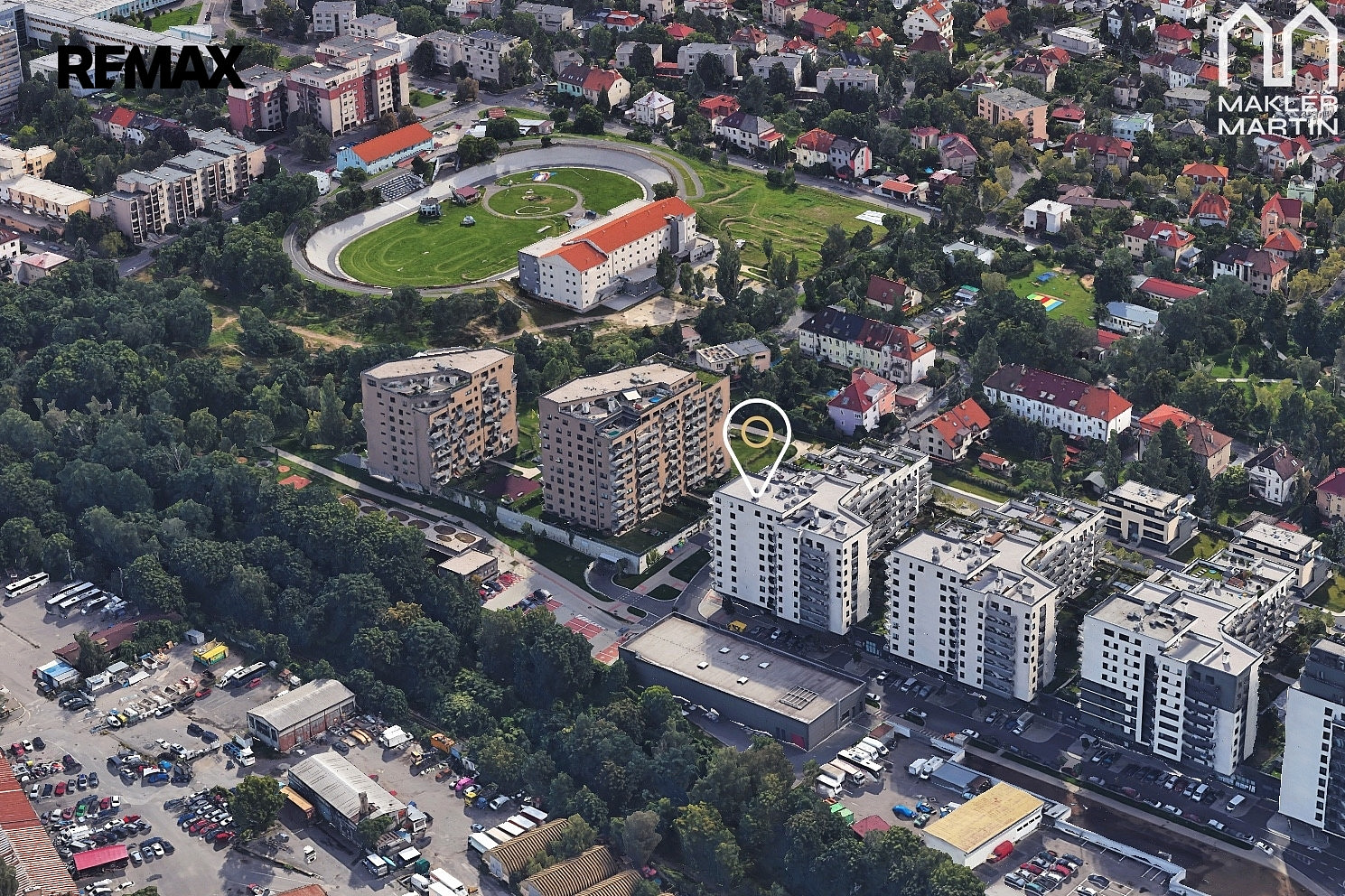 Pronájem bytu 2+kk 60 m² — photo 2