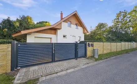 Pronájem domu 100 m² s pozemkem 780 m², Jana Opletala, Vrchlabí - Podhůří, okres Trutnov