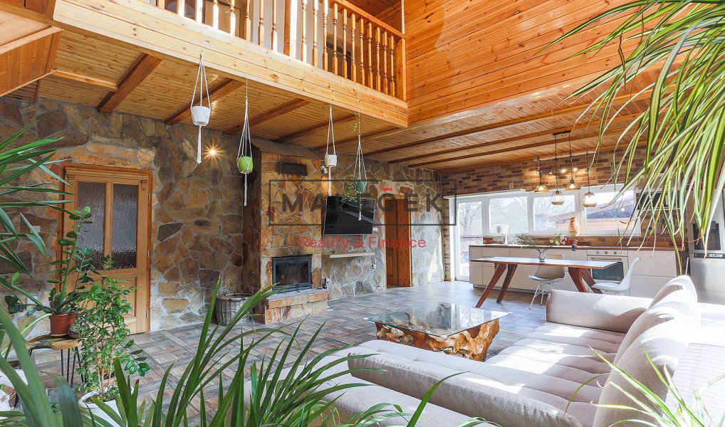 Prodej domu 258 m² s pozemkem 1 265 m², Zadní Třebaň – náhled fotky 4