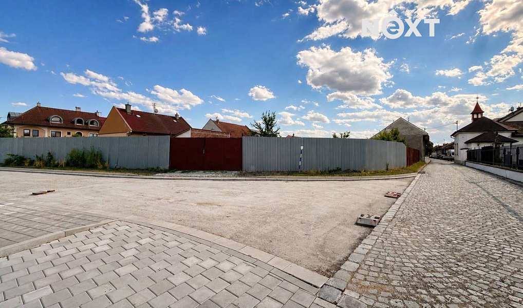 Prodej stavebního pozemku 689 m², Chropyně – náhled fotky 11