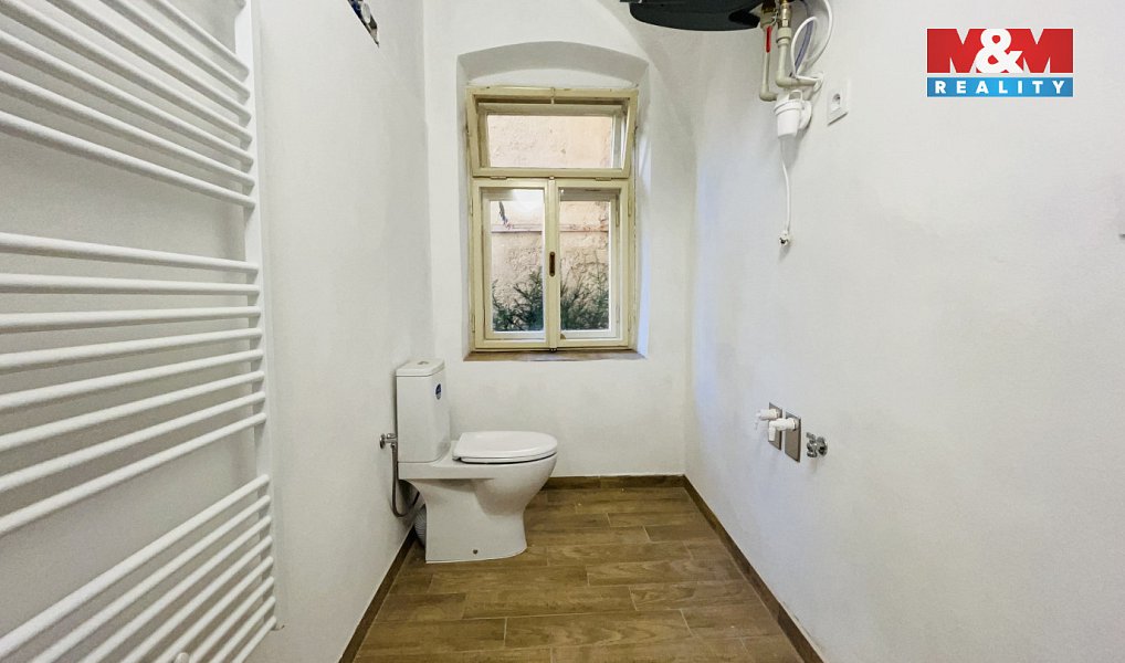 Prodej obchodních prostor 72 m², Jihlava – náhled fotky 16