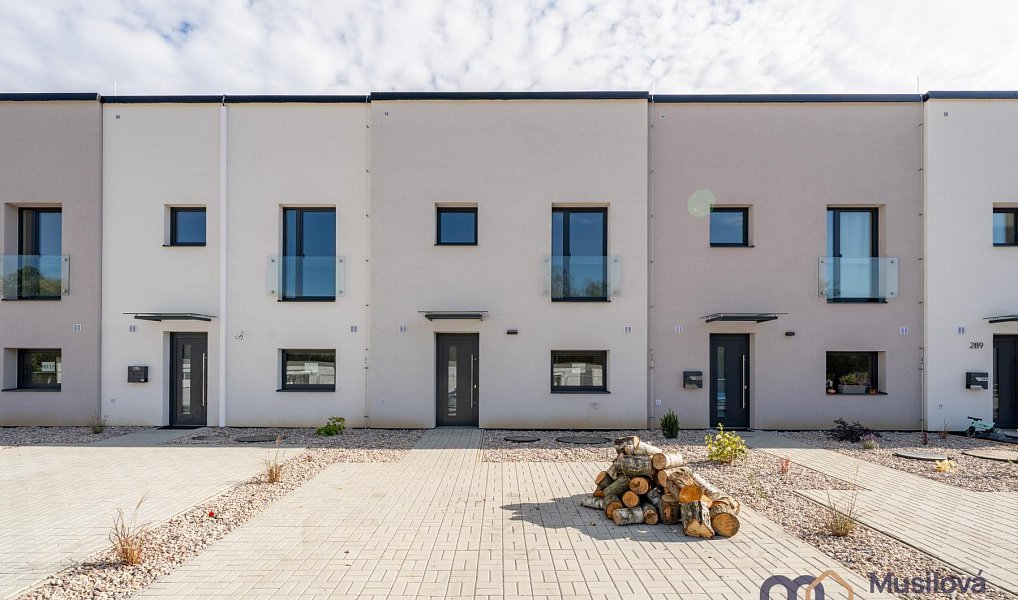 Pronájem domu 92 m² s pozemkem 300 m², Újezdeček – náhled fotky 20