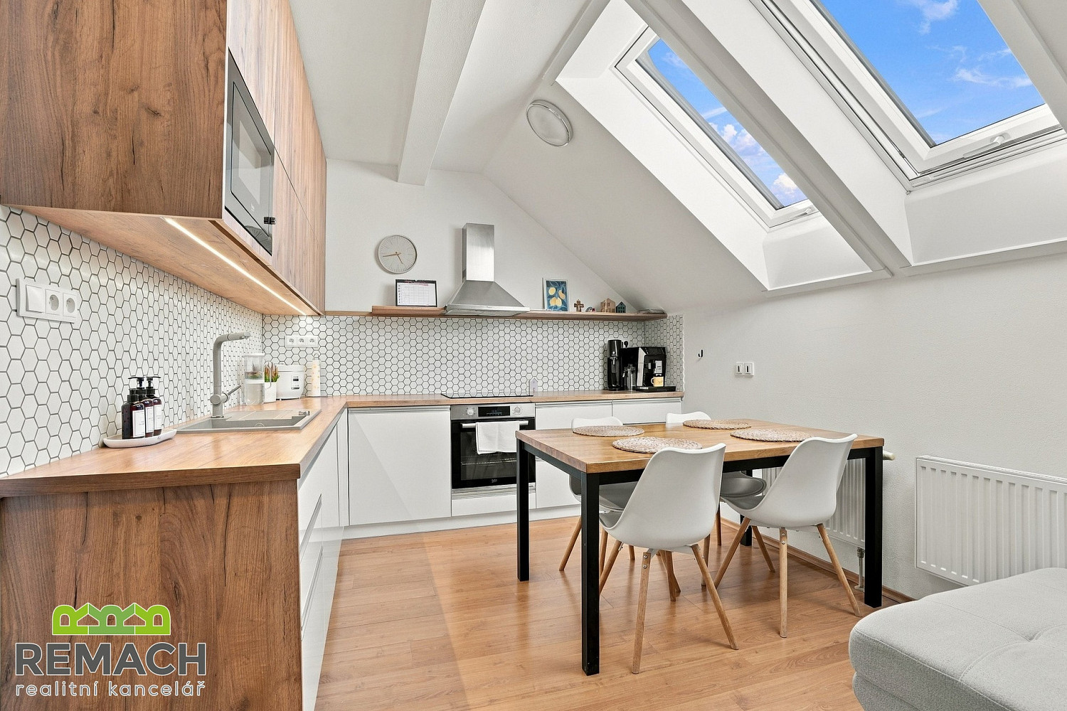 Prodej bytu 4+kk 112 m² – fotografie 3