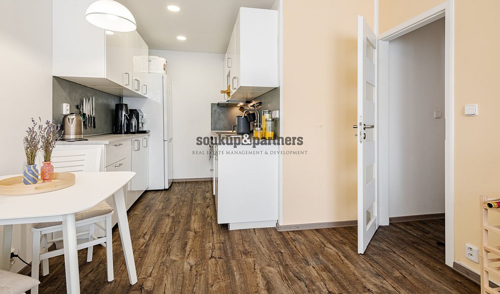 Prodej bytu 2+kk 39 m², Praha – náhled fotky 4