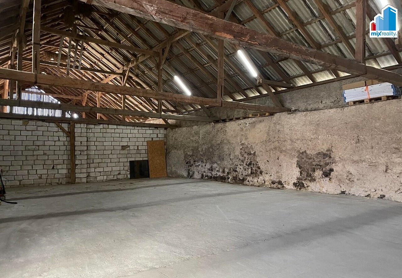 Pronájem skladovacích prostor 300 m² — photo 2