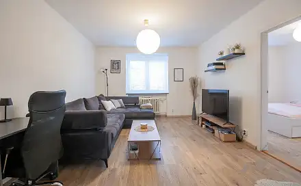 Pronájem bytu 2+1 53 m², třída Tomáše Bati, Zlín