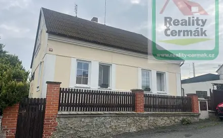 Prodej domu 240 m² s pozemkem 688 m², Vrchlického, Staňkov - Staňkov II, okres Domažlice