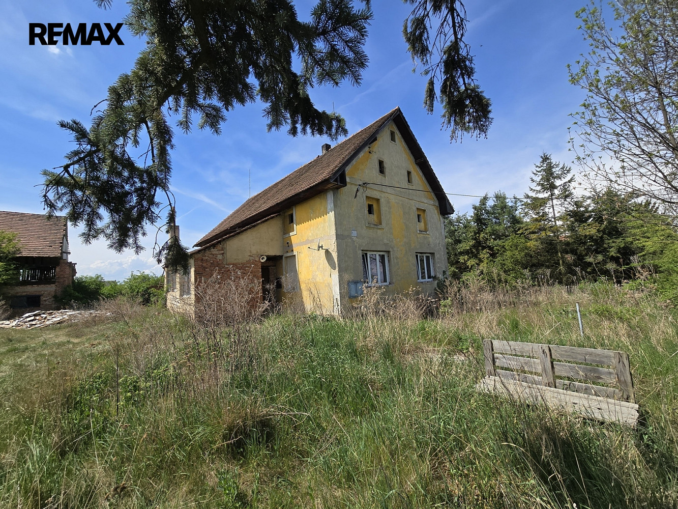 Prodej domu 130 m² s pozemkem 1 730 m²