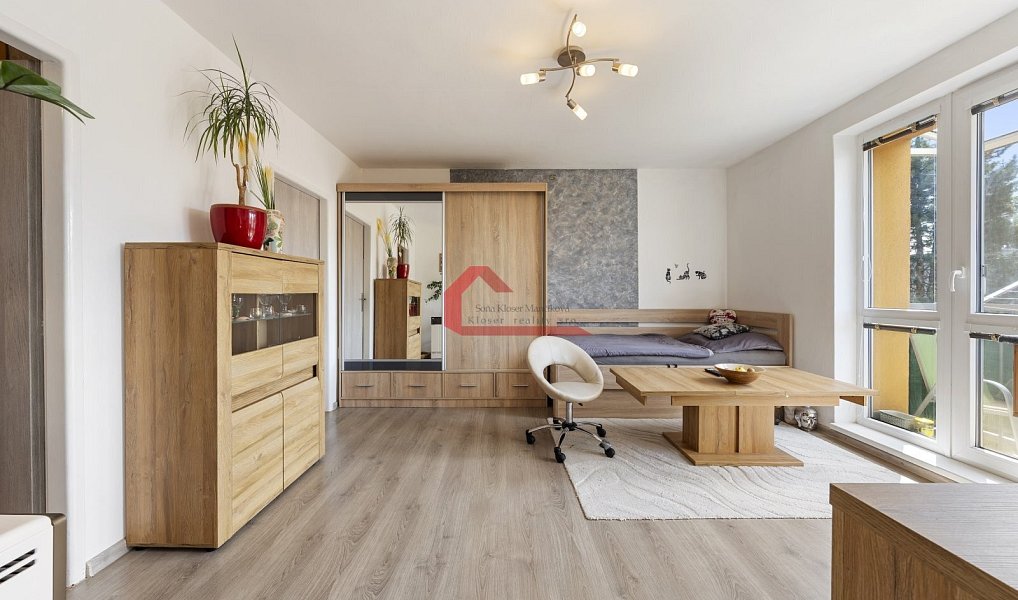Prodej bytu 3+1 64 m², Hodonín – náhled fotky 2