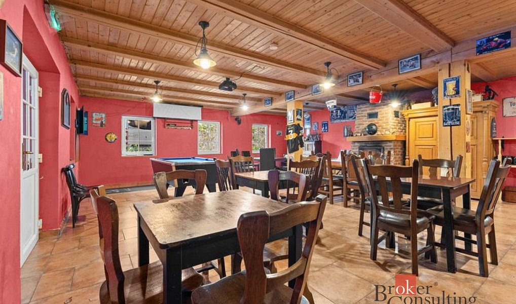 Prodej domu 650 m² s pozemkem 906 m², Strážné – náhled fotky 17
