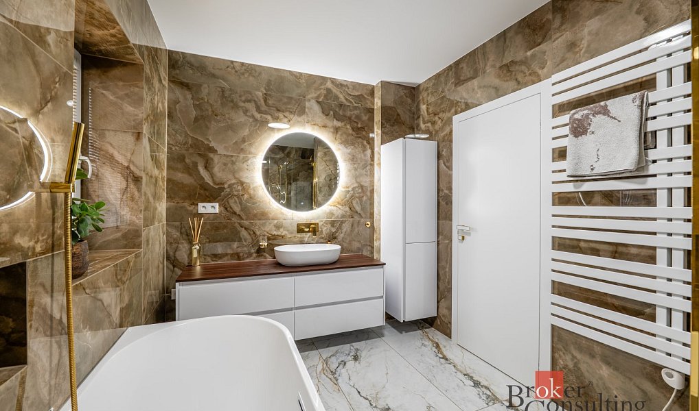 Prodej domu 154 m² s pozemkem 577 m², Líně – náhled fotky 20