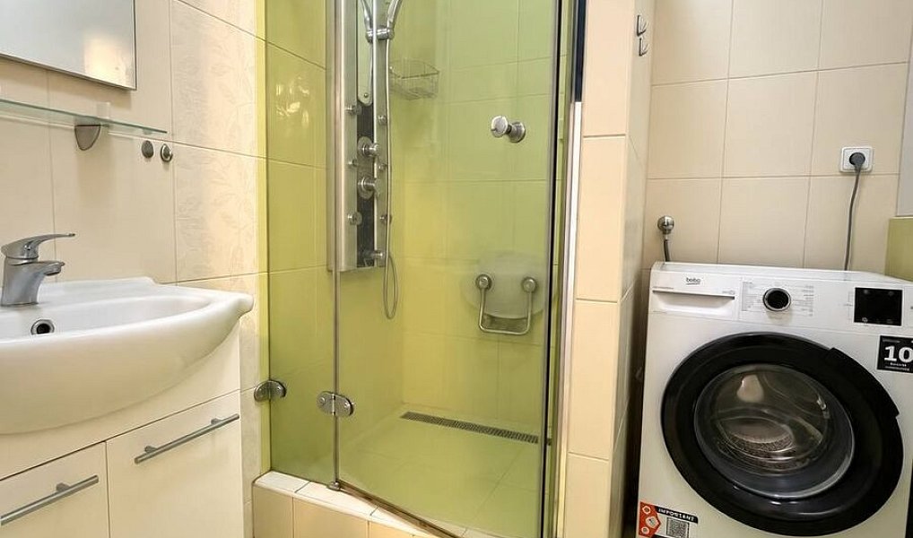 Pronájem pokoje 12 m², Pardubice – náhled fotky 7