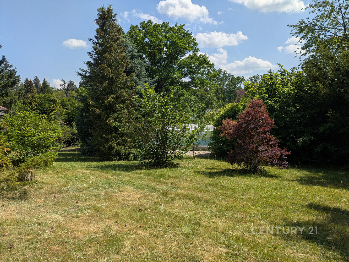 Prodej stavebního pozemku 2 485 m²