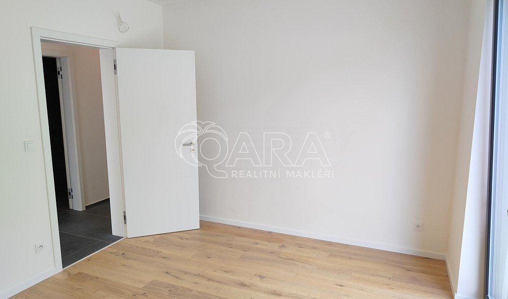 Pronájem bytu 4+kk 106 m², Vysoký Újezd – náhled fotky 13
