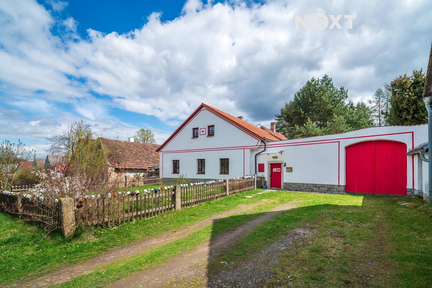 Prodej domu 230 m² s pozemkem 2 391 m²