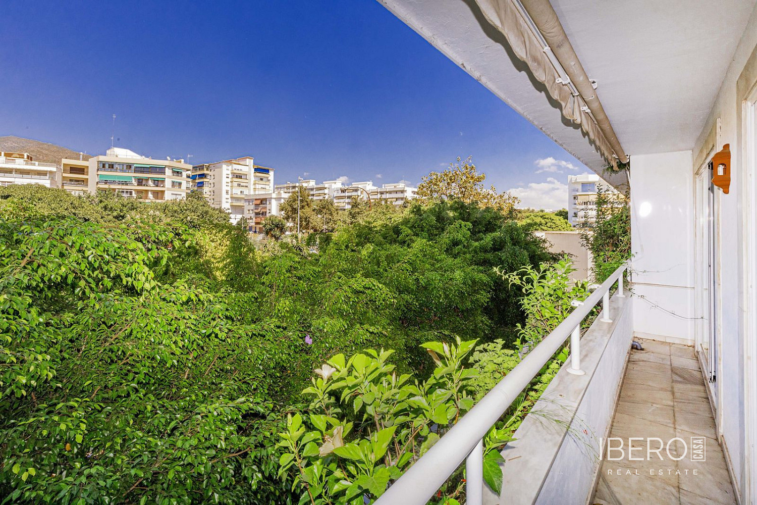 Pis 4+kk – Marbella, Barrio Alto - Vista 4