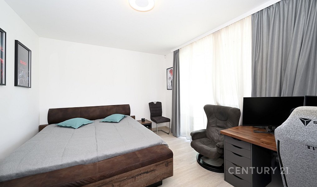 Prodej domu 243 m² s pozemkem 850 m², Květnice – náhled fotky 25