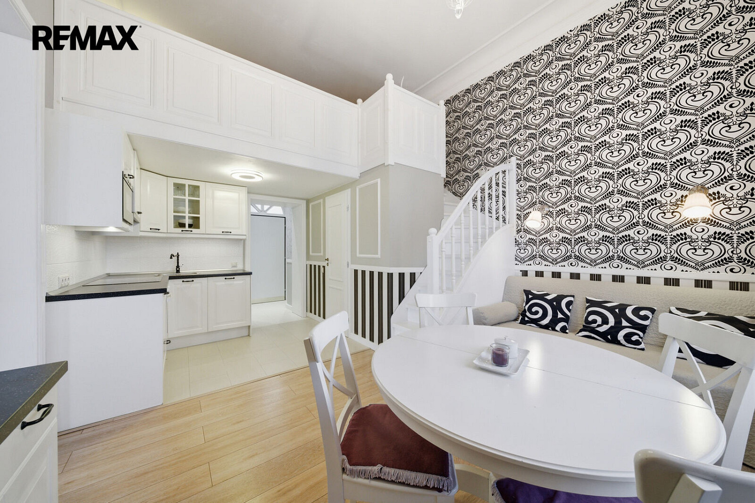 Prodej bytu 2+kk 49 m² – fotografie 3