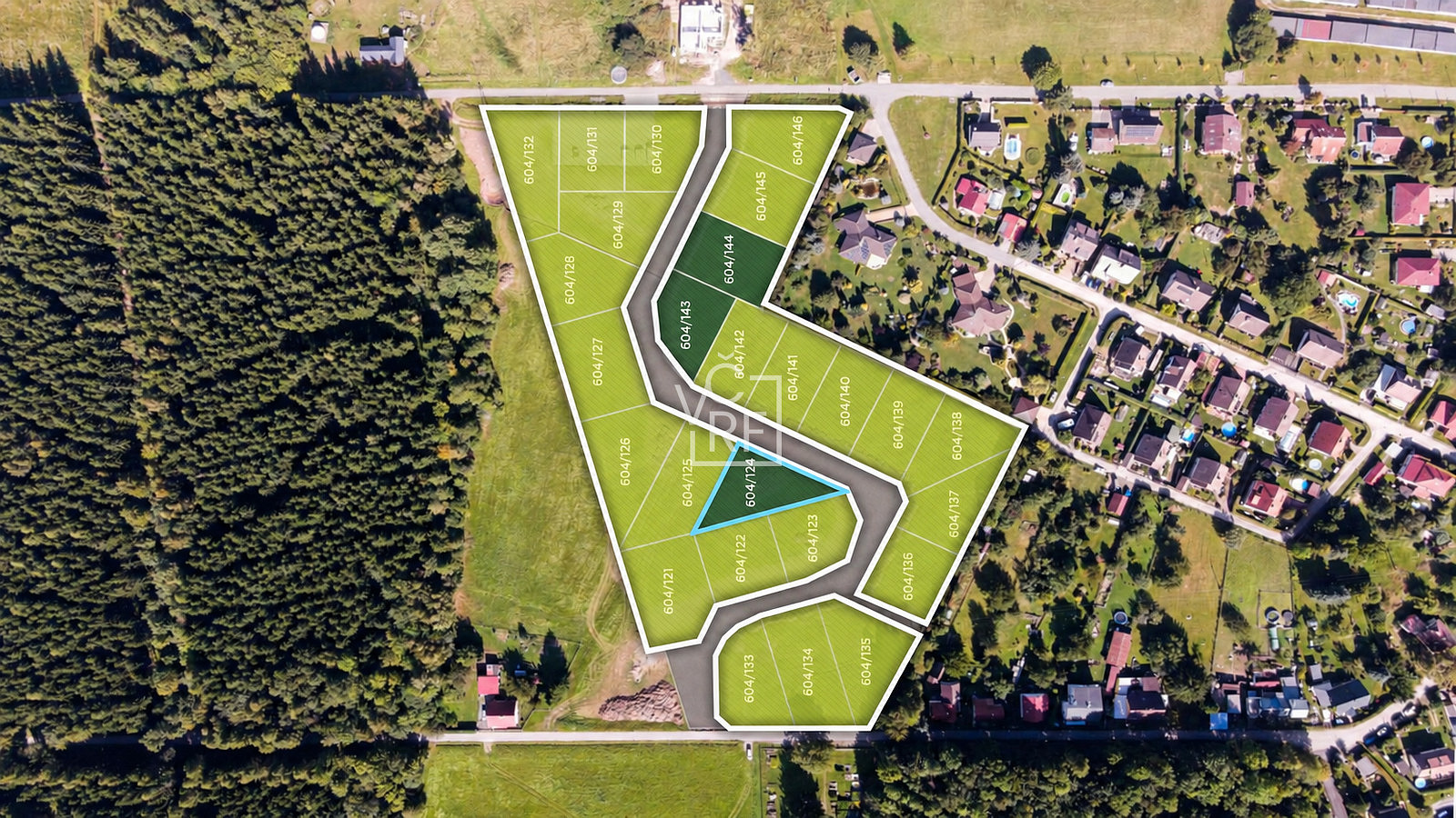 Prodej stavebního pozemku 910 m² – fotografie 2