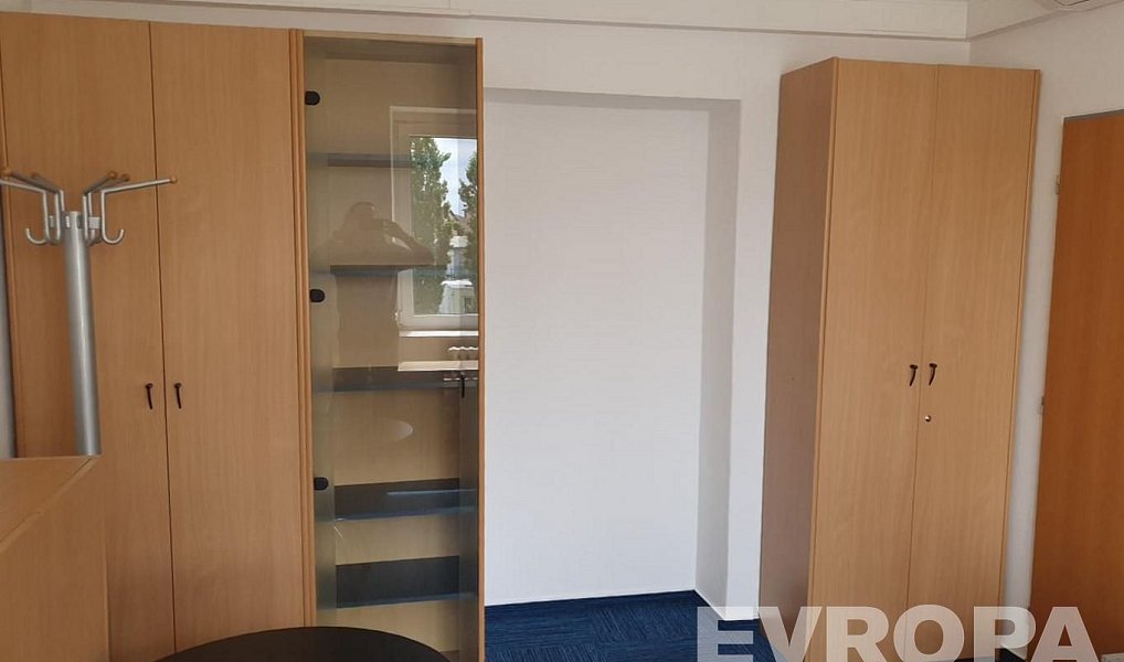 Pronájem kanceláře 27 m², Olomouc – náhled fotky 4