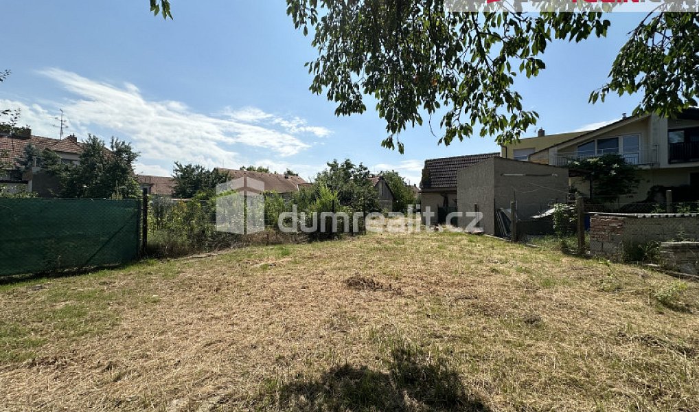 Prodej stavebního pozemku 2 401 m², Podivín – náhled fotky 3