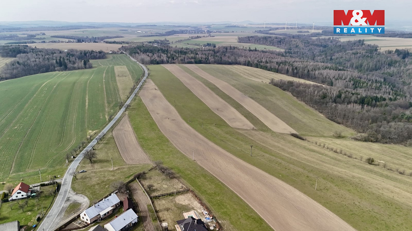 Prodej stavebního pozemku 1 097 m² – pohled 5