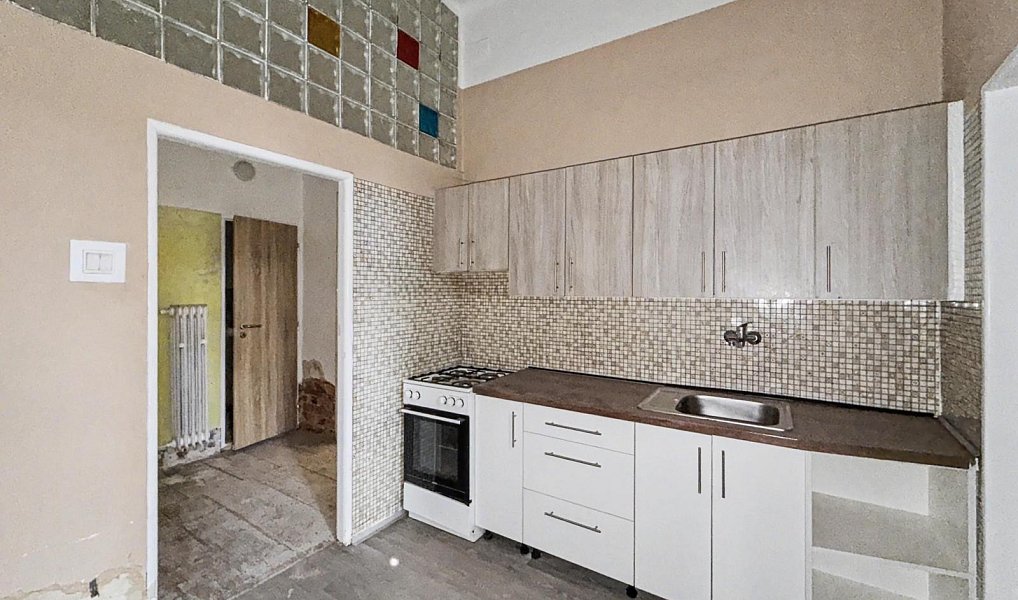 Prodej bytu 3+1 75 m², Krnov – náhled fotky 15
