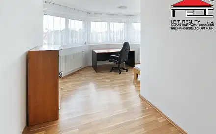 Pronájem bytu 2+1 40 m², Svijanská, Praha 9 - Kbely