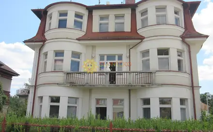 Pronájem bytu 2+1 55 m², Nerudova, Hradec Králové