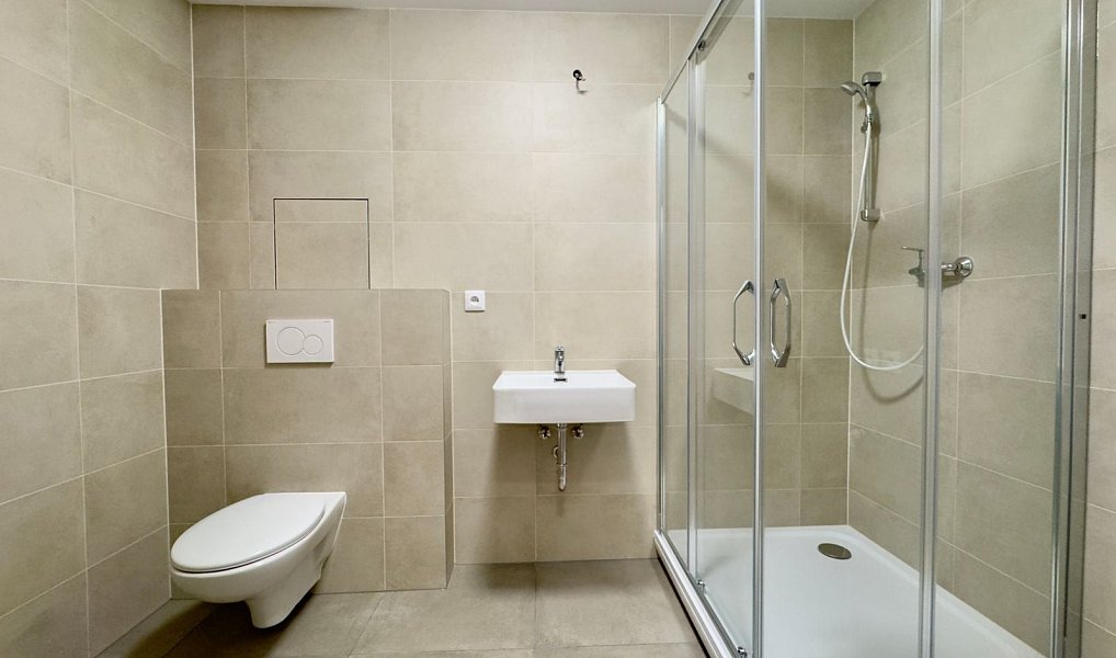 Pronájem bytu 2+kk 75 m², Dašice – náhled fotky 8